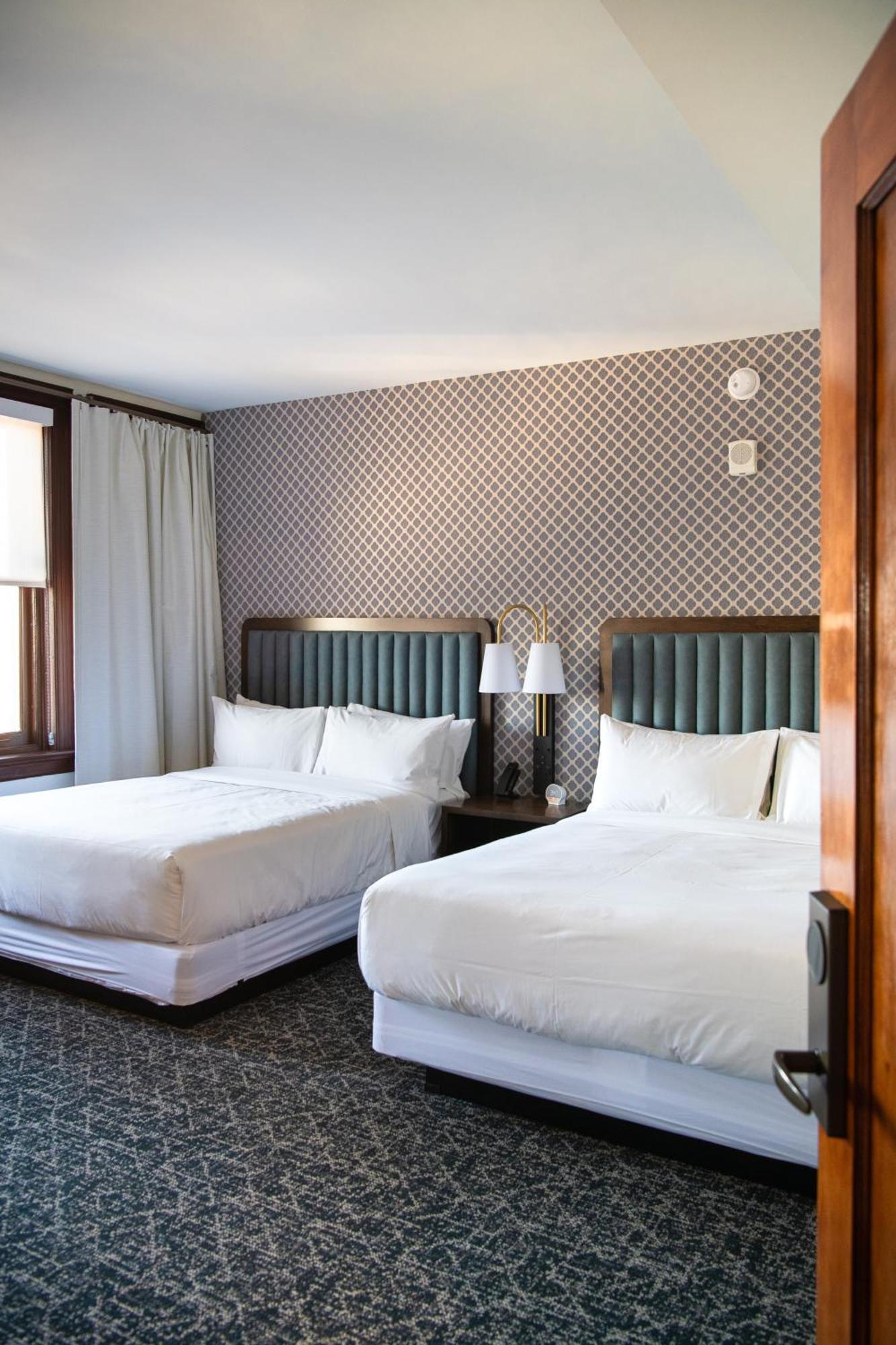 Hotel Petersburg, Tapestry Collection By Hilton Eksteriør bilde